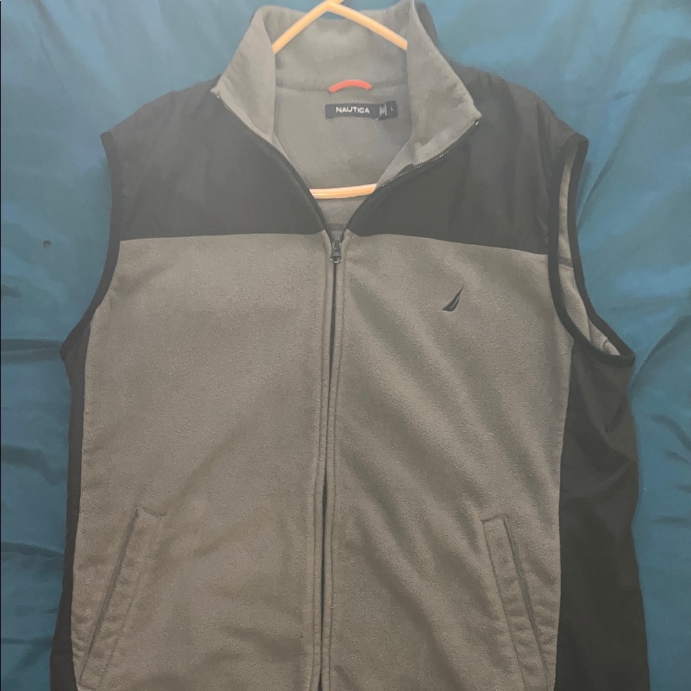 Nautica Men's Two-Tone Black and Gray Vest